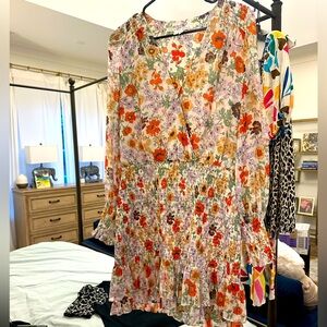 Veronica Beard!!! NWOT excellent condition signature VB dress. Size 8